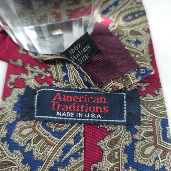 American Traditions Men Necktie 100% Italian Silk Paisley Red Multi 58x4 - NWOT - Picture 3 of 5